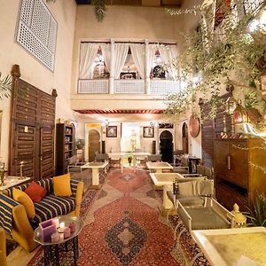 Riad Des Eaux Et Spa